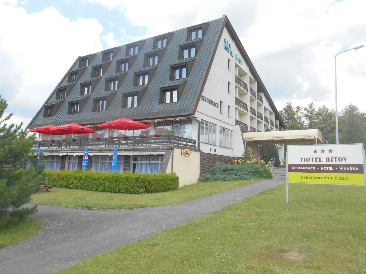Hotel Bítov Exterior photo
